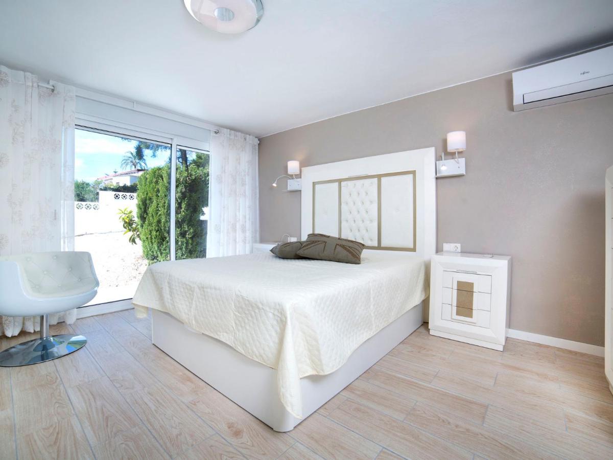 Holiday Home Nelli Calpe Esterno foto